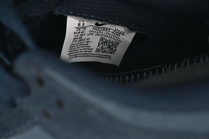 All categories Nk SB Dunk series Nk SB Dunk Low low-top sneakers Nike Dunk Low black and blue color low-top casual sneakers HQ1931-400